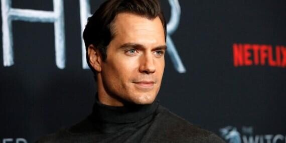 Henry Cavill +175 FAVOURITE to be the next James Bond after leaving Witcher and Superman roles!