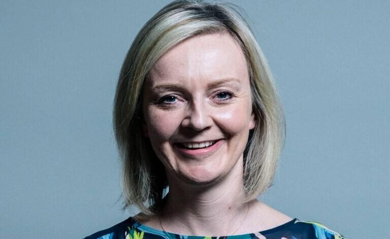 Liz Truss Betting Odds: Bookies give a 55% chance that Truss is given a NO CONFIDENCE vote before the next general election!