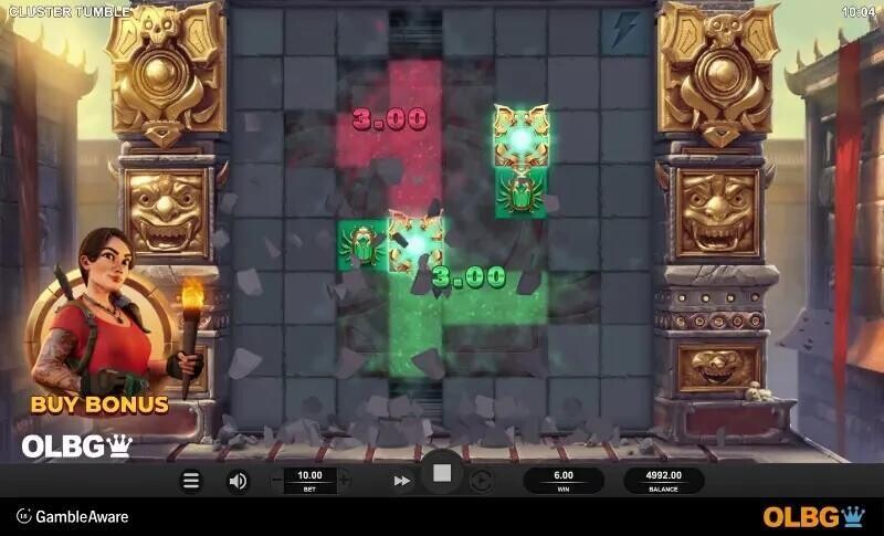 cluster tumble slot base game screenshot