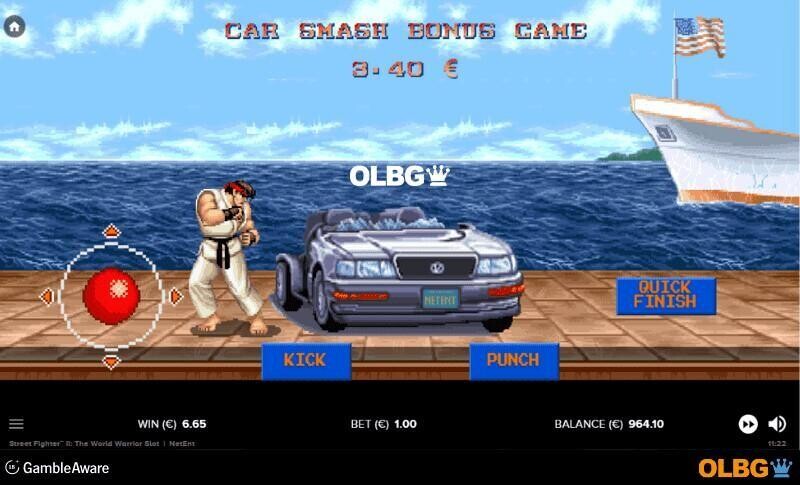 Street Fighter 2: The World Warrior slot Car Smash Bonus Game feature screenshot