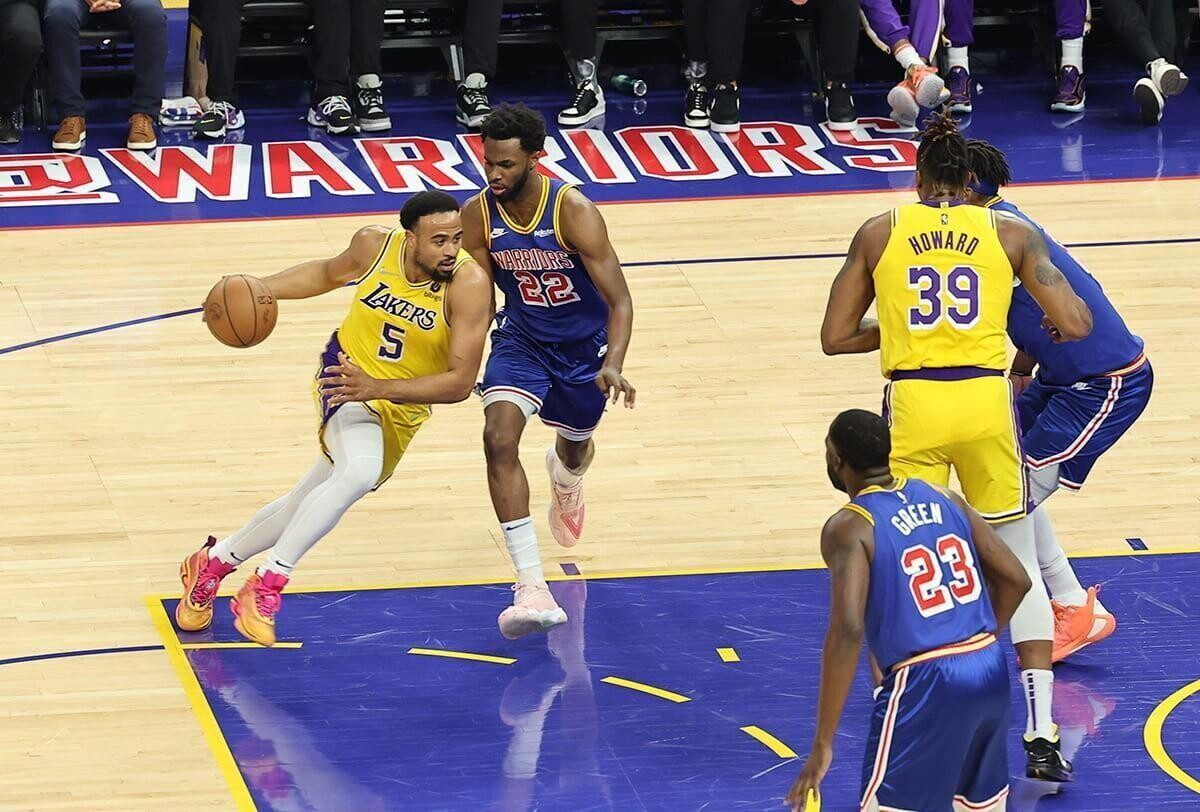 golden state warriors versus los angeles lakers 2022