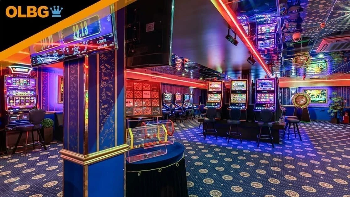 9 Common Techniques Casinos Use to Keep You Spending 9 Common Techniques Casinos Use to Keep You Spending