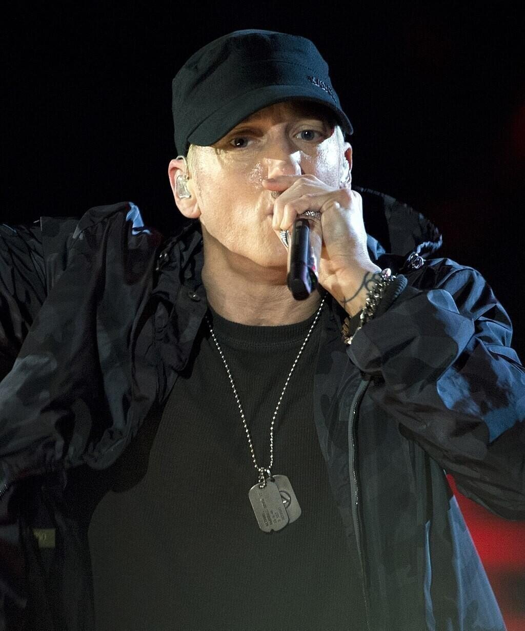 Eminem dressed all in black