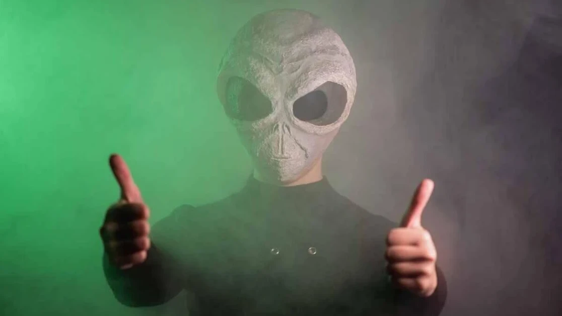 Will we FINALLY see Alien lifeforms somewhere in the world this year? Bookies go 200/1 that NASA announces the discovery of Aliens in 2024! Will we FINALLY see Alien lifeforms somewhere in the world this year? Bookies go 200/1 that NASA announces the discovery of Aliens in 2024!