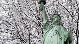 Winter Wonders: Discover the Top 10 Snow-Draped Landmarks to Visit at Christmas