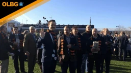 Elite Hurdle Preview, Tips, Runners & Trends