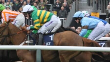 Scottish Grand National Preview, Tips, Runners & Trends
