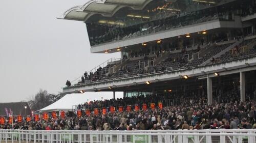 Cheltenham New Years Day Handicap Chase Preview, Tips, Runners & Trends