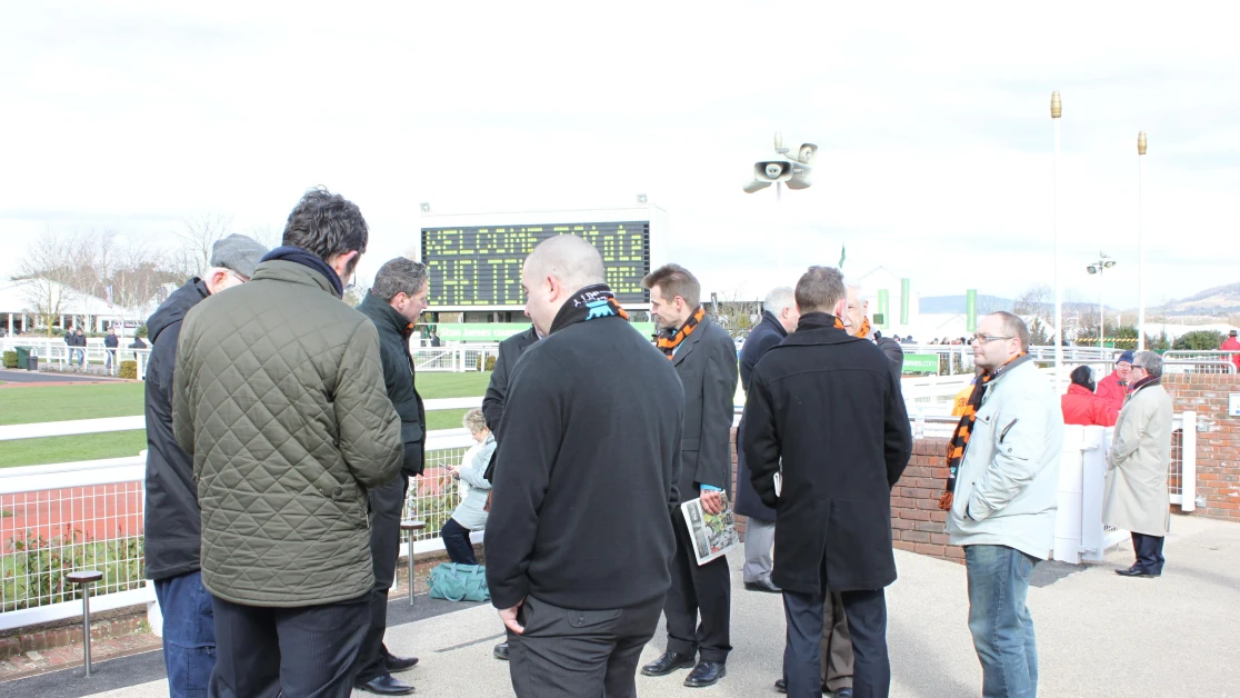 Silver Trophy Chase Preview, Tips, Runners & Trends Silver Trophy Chase Preview, Tips, Runners & Trends