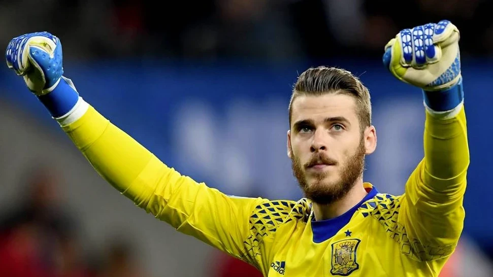 David De Gea Next Club Betting Odds: Former Manchester United goalkeeper now 8/1 to join Valencia or Betis with return to Spain reportedly on the cards! David De Gea Next Club Betting Odds: Former Manchester United goalkeeper now 8/1 to join Valencia or Betis with return to Spain reportedly on the cards!