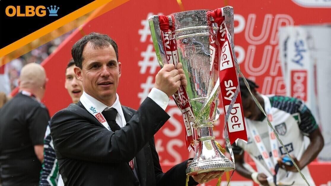 Sunderland Manager Regis Le Bris poses with the trophy after the EFL Championship Play-Off Final