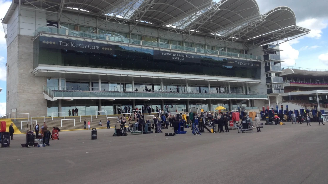 1000 Guineas Preview, Tips, Runners & Trends (Guineas Festival) 1000 Guineas Preview, Tips, Runners & Trends (Guineas Festival)