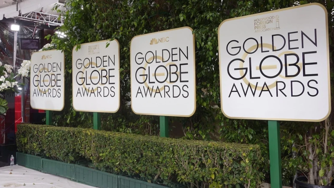 Golden Globes Betting Odds: Steven Spielberg leads the way with the bookies to win the Best Director award at the Golden Globes after nominations announced earlier this week! Golden Globes Betting Odds: Steven Spielberg leads the way with the bookies to win the Best Director award at the Golden Globes after nominations announced earlier this week!