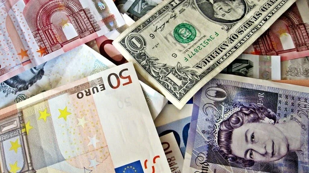 Annual inflation rate (CPI): 2022 Q4 - Bookies now go 8/13 that the annual Consumer Price Inflation will be 11% or over in Q4! Annual inflation rate (CPI): 2022 Q4 - Bookies now go 8/13 that the annual Consumer Price Inflation will be 11% or over in Q4!