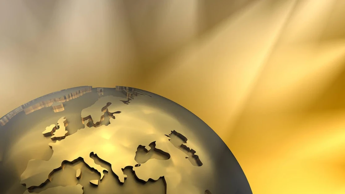 Golden Globes 2024 Betting Odds: Christopher Nolan is the HEAVY FAVOURITE at 1/5 to win Best Director for Oppenheimer at the Golden Globes next month! Golden Globes 2024 Betting Odds: Christopher Nolan is the HEAVY FAVOURITE at 1/5 to win Best Director for Oppenheimer at the Golden Globes next month!