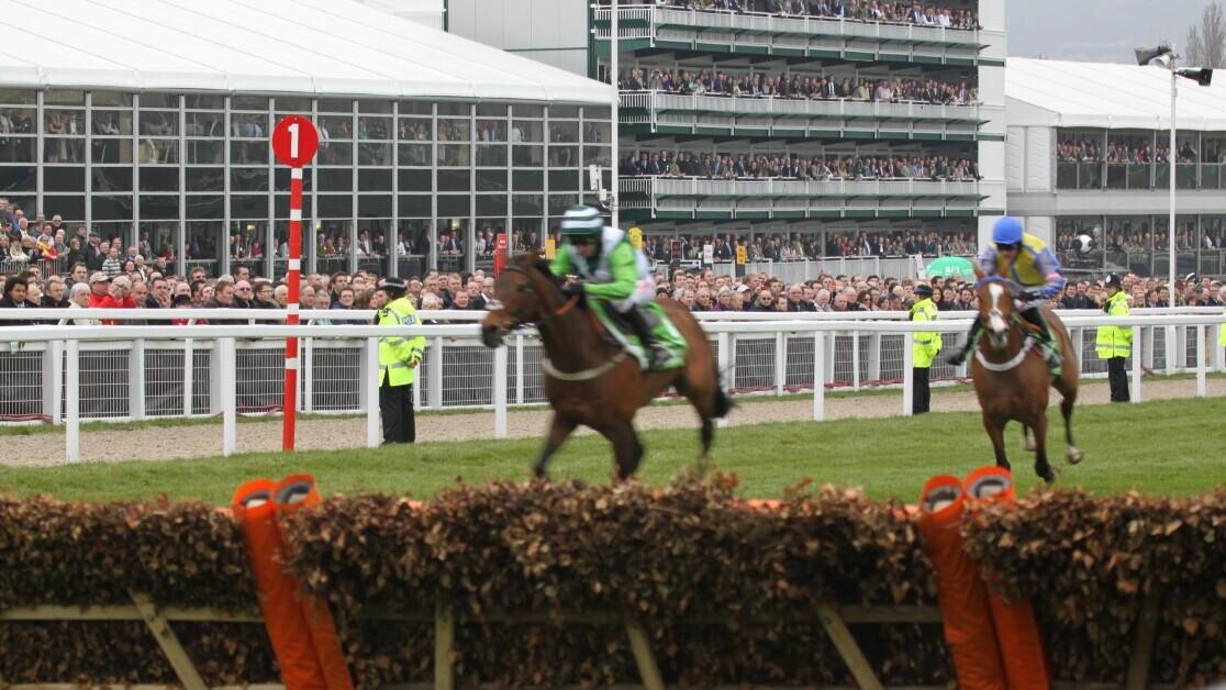 Scottish Champion Hurdle Preview, Tips, Runners & Trends Scottish Champion Hurdle Preview, Tips, Runners & Trends