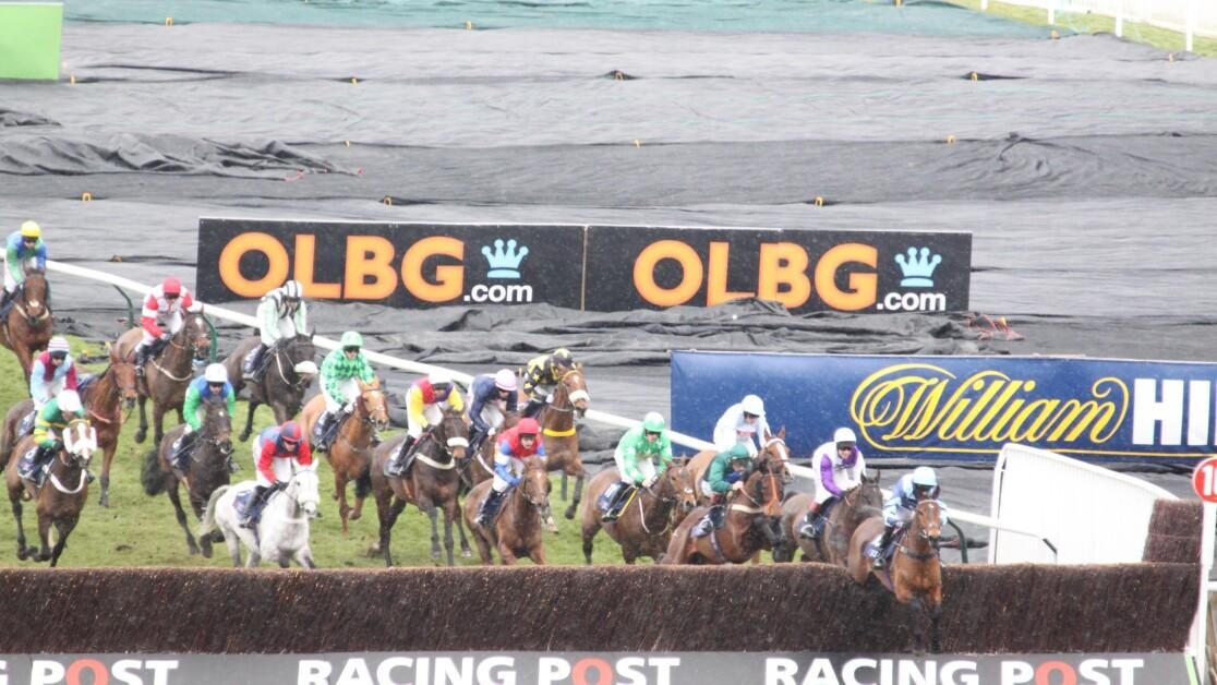 Mildmay Novices Chase Preview, Tips, Runners & Trends (Grand National Meeting) Mildmay Novices Chase Preview, Tips, Runners & Trends (Grand National Meeting)