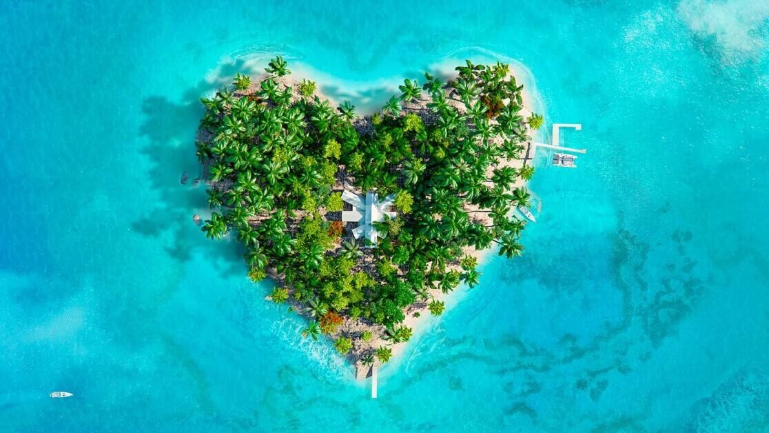 Liam Llewellyn Smashes Instagram and Becomes 9/4 Top Boy in Betting for Love Island Liam Llewellyn Smashes Instagram and Becomes 9/4 Top Boy in Betting for Love Island