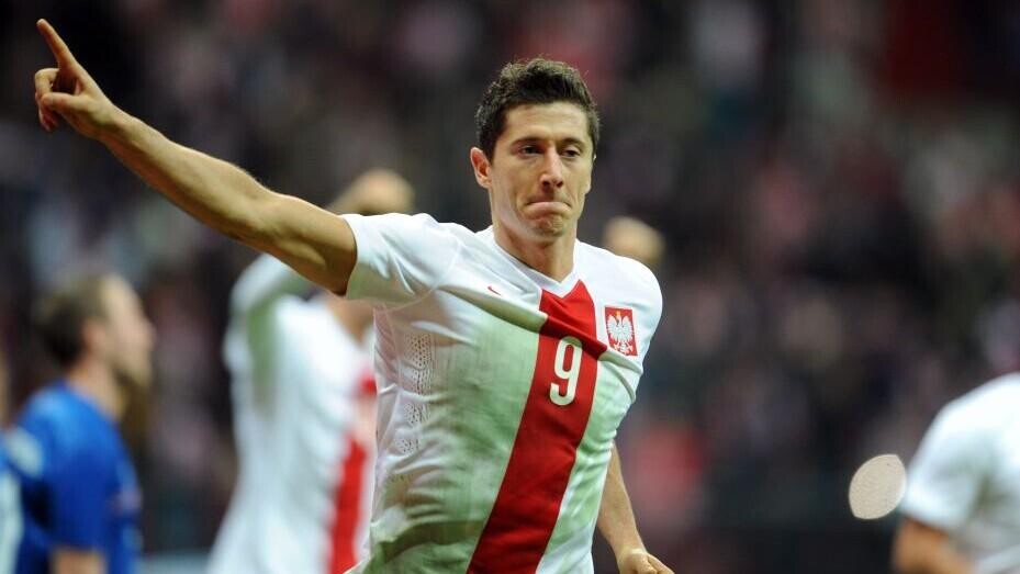 Robert Lewandowski Next Club Betting Odds: Polish striker still ODDS ON to sign for Barcelona this Summer! Robert Lewandowski Next Club Betting Odds: Polish striker still ODDS ON to sign for Barcelona this Summer!