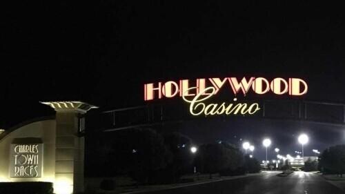 Cashless Casino Trend Continues as Hollywood Casino in Charles Town Considers New Proposal