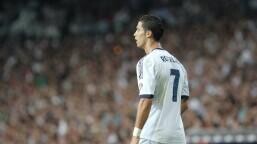 Cristiano Ronaldo now 8/15 to stay at Manchester United after Sir Alex Ferguson SPOTTED AT CARRINGTON for talks today!