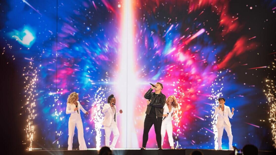 Eurovision Host Specials - Graham Norton HEAVY FAVOURITE at 1/4 to host next year's UK show! Eurovision Host Specials - Graham Norton HEAVY FAVOURITE at 1/4 to host next year's UK show!