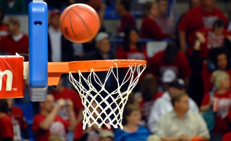 The Ultimate Guide on How to Bet on Basketball - Tips, Strategies and More