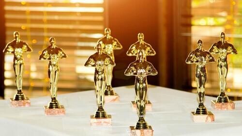 (EGOT) Emmys ,Grammys ,Oscar, Tony Winners and Betting Odds