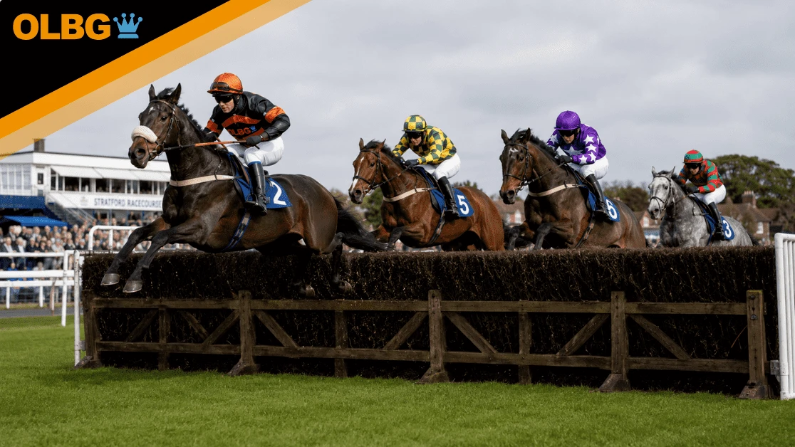 Champion Novices Hunters Chase Preview, Tips, Runners & Trends