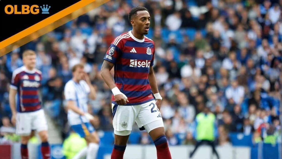 Joe Willock in action for Newcastle United FC at the AMEX Stadium in Brighton